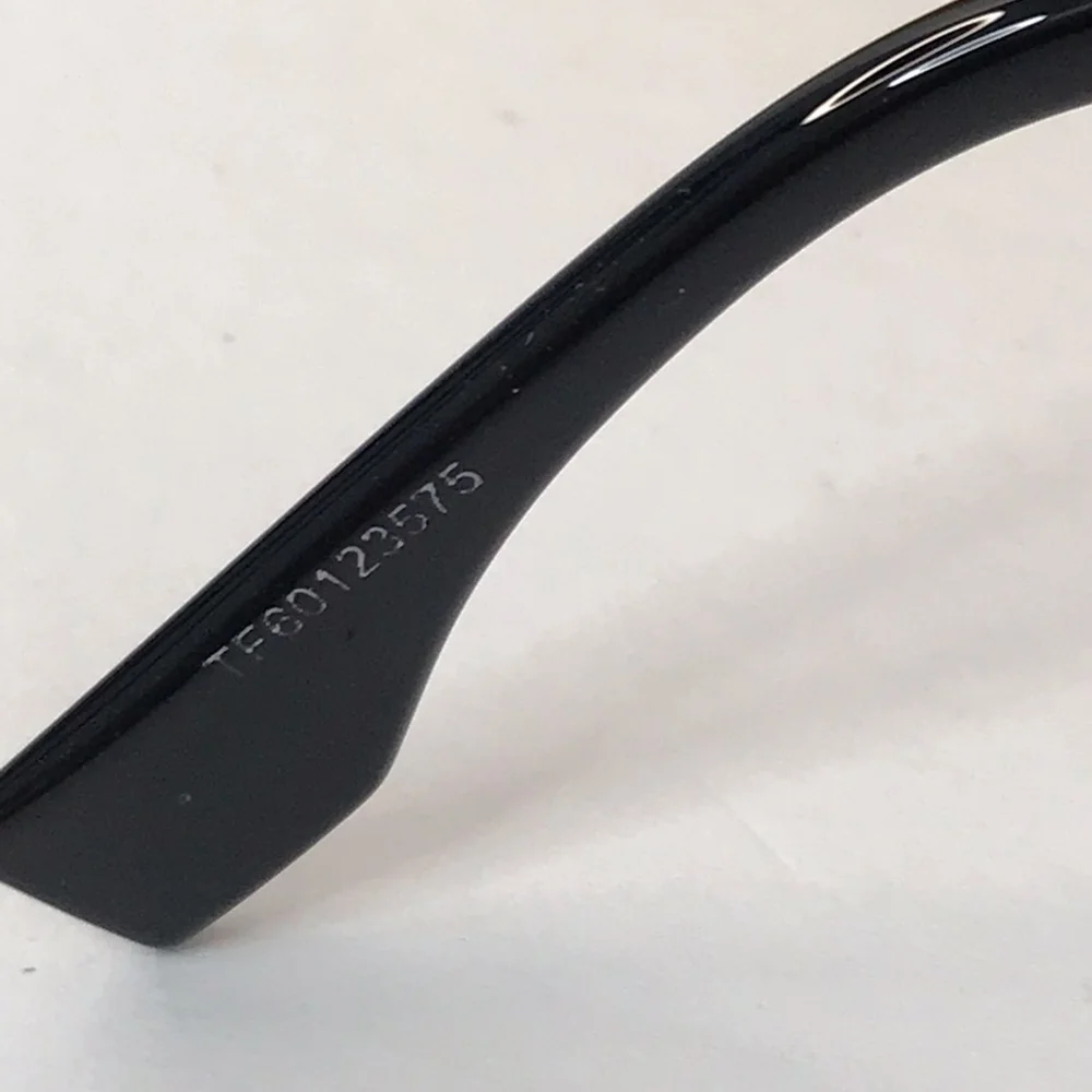 💯Original New- FENDI Demo Cat Eye Ladies EyeglassesItem FE50026I 001